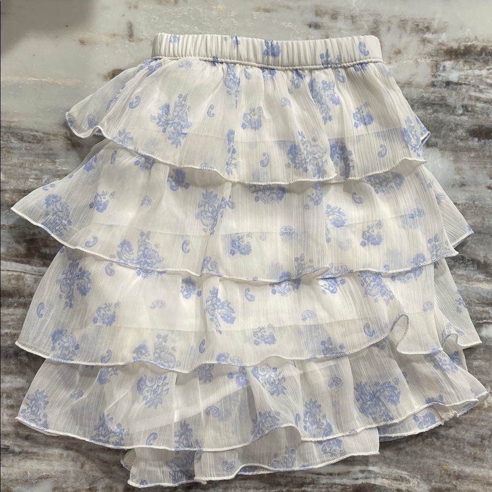 Hollister White and Blue Floral Tiered Skirt